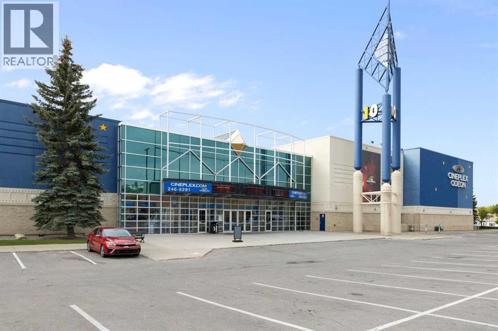 Single Family House for Sale in   Sierra Morena Boulevard SW Signal Hill Calgary 