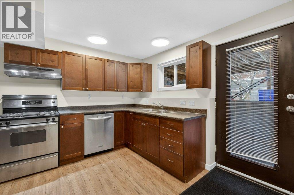  171 4 Street Southeast, Salmon Arm