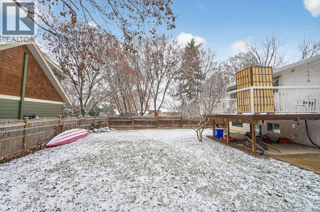  171 4 Street Southeast, Salmon Arm