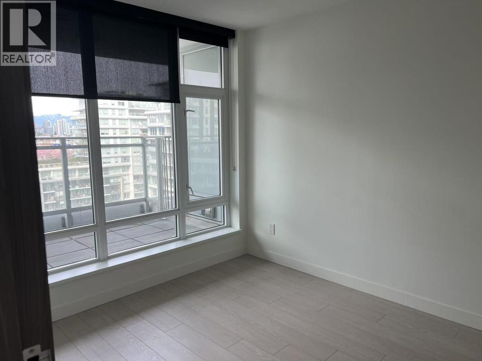 #1606-8800 HAZELBRIDGE Way, Richmond