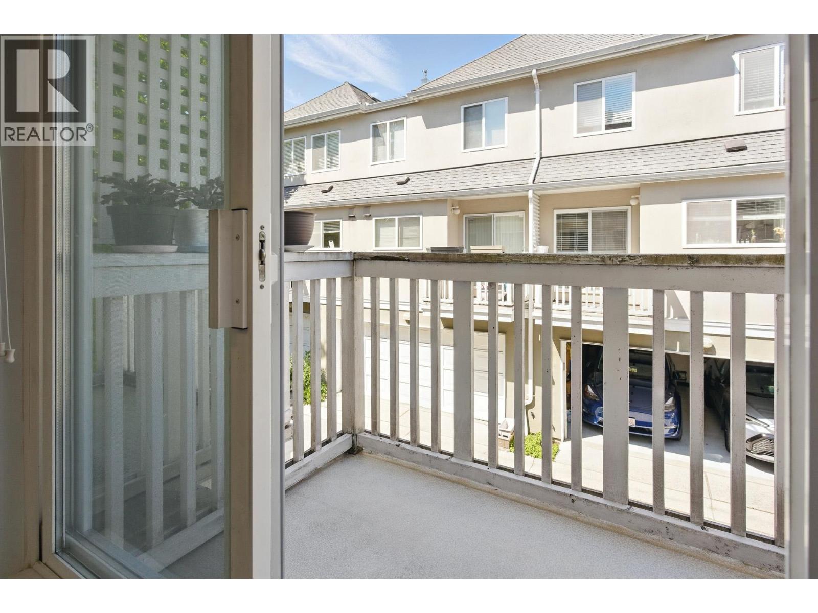 #45-7831 GARDEN CITY Road, Richmond