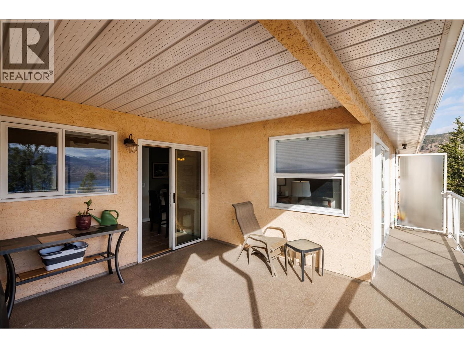 204 4450 Ponderosa Drive, Peachland