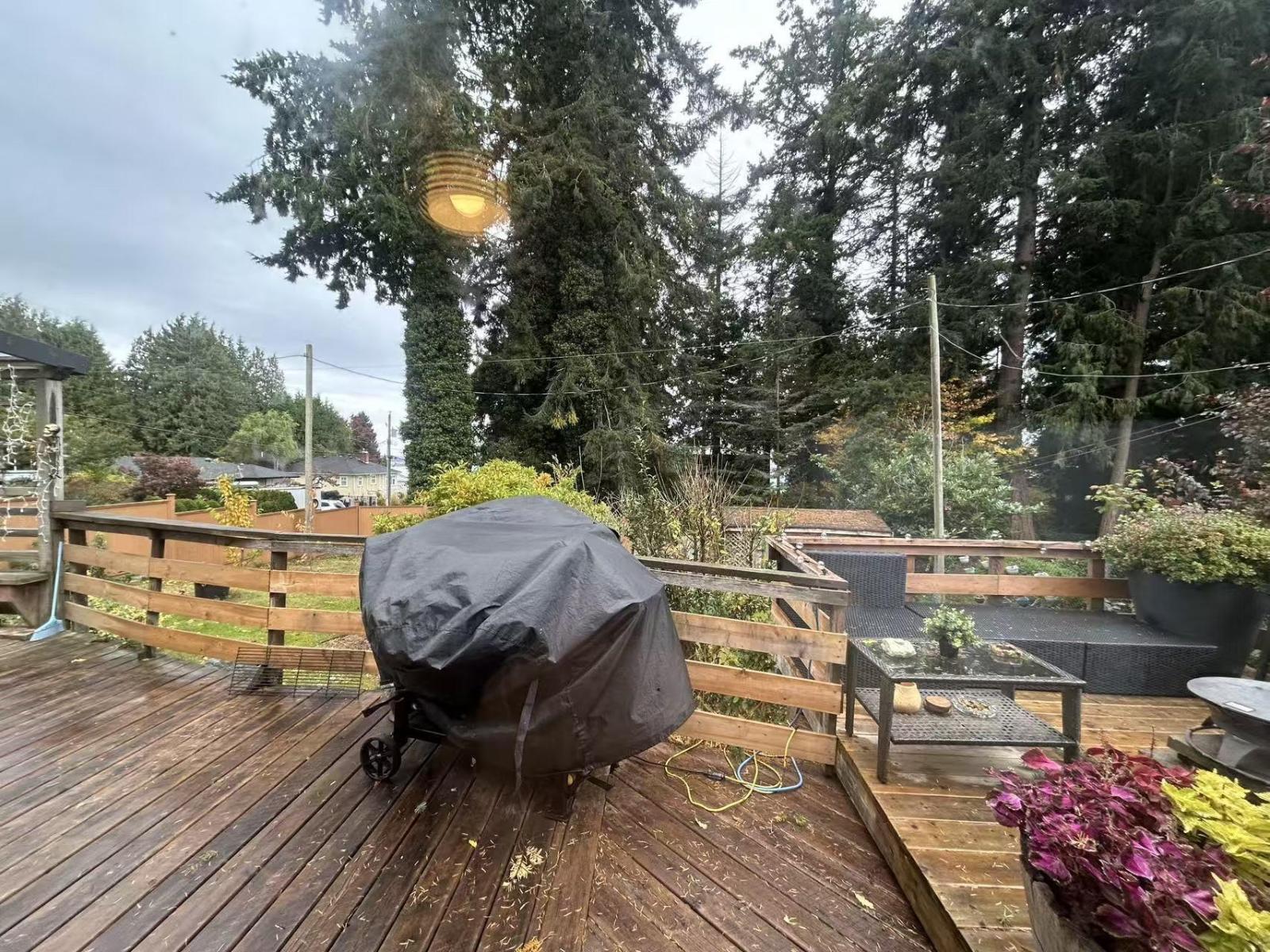 1381 EVERALL STREET, White Rock