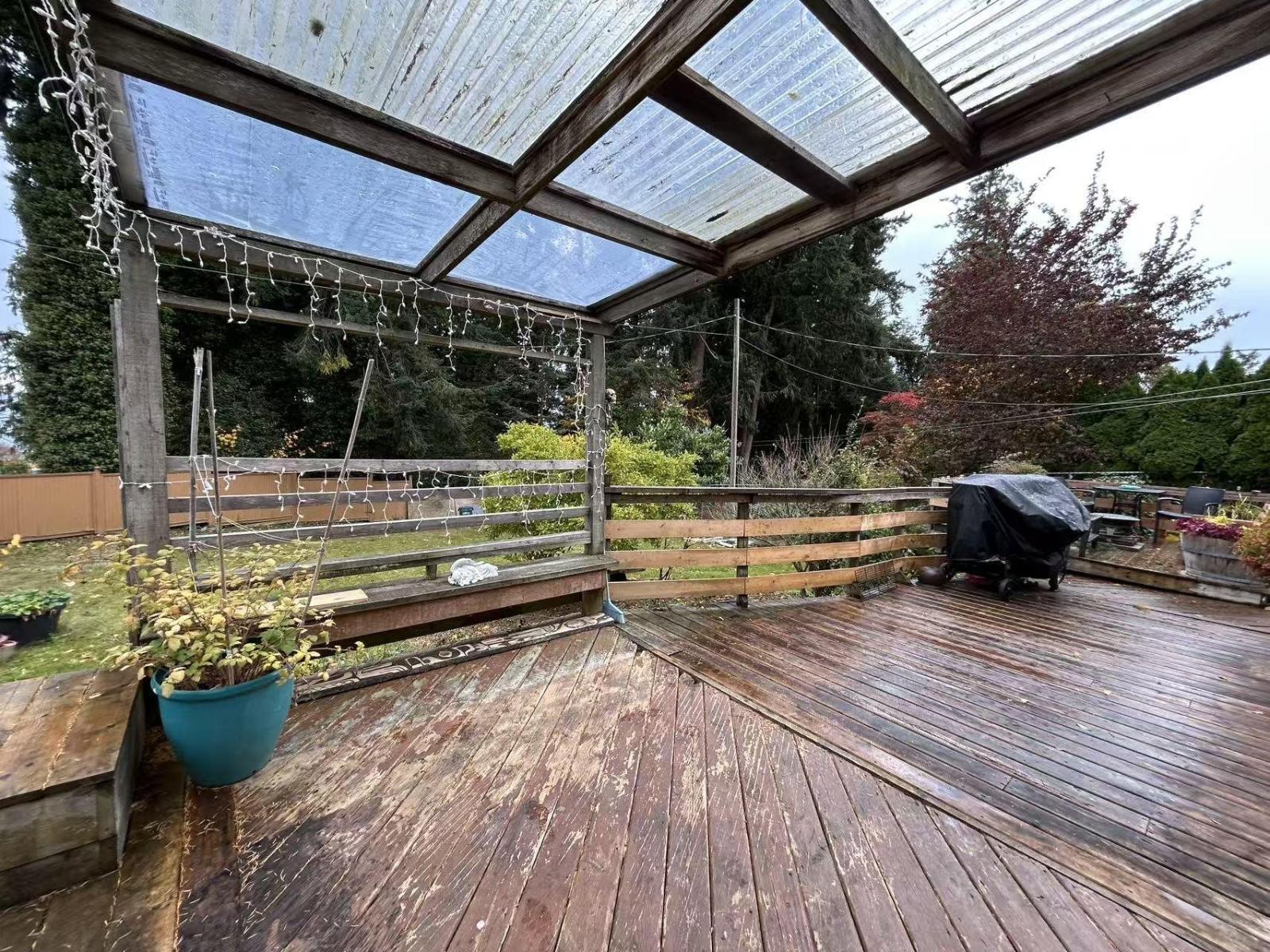 1381 EVERALL STREET, White Rock