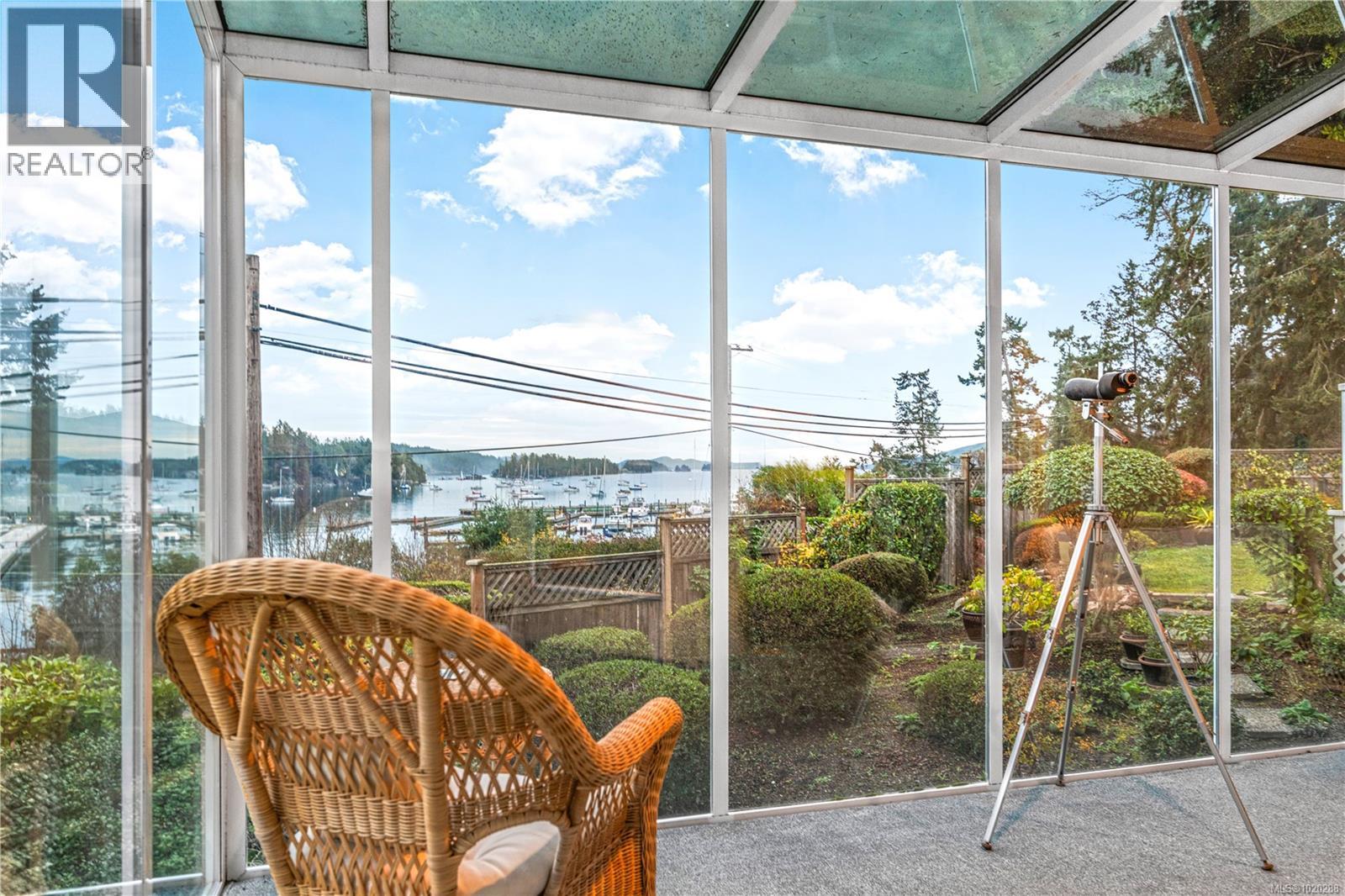 35 258 Lower Ganges Rd - Main photo, Salt Spring, British Columbia