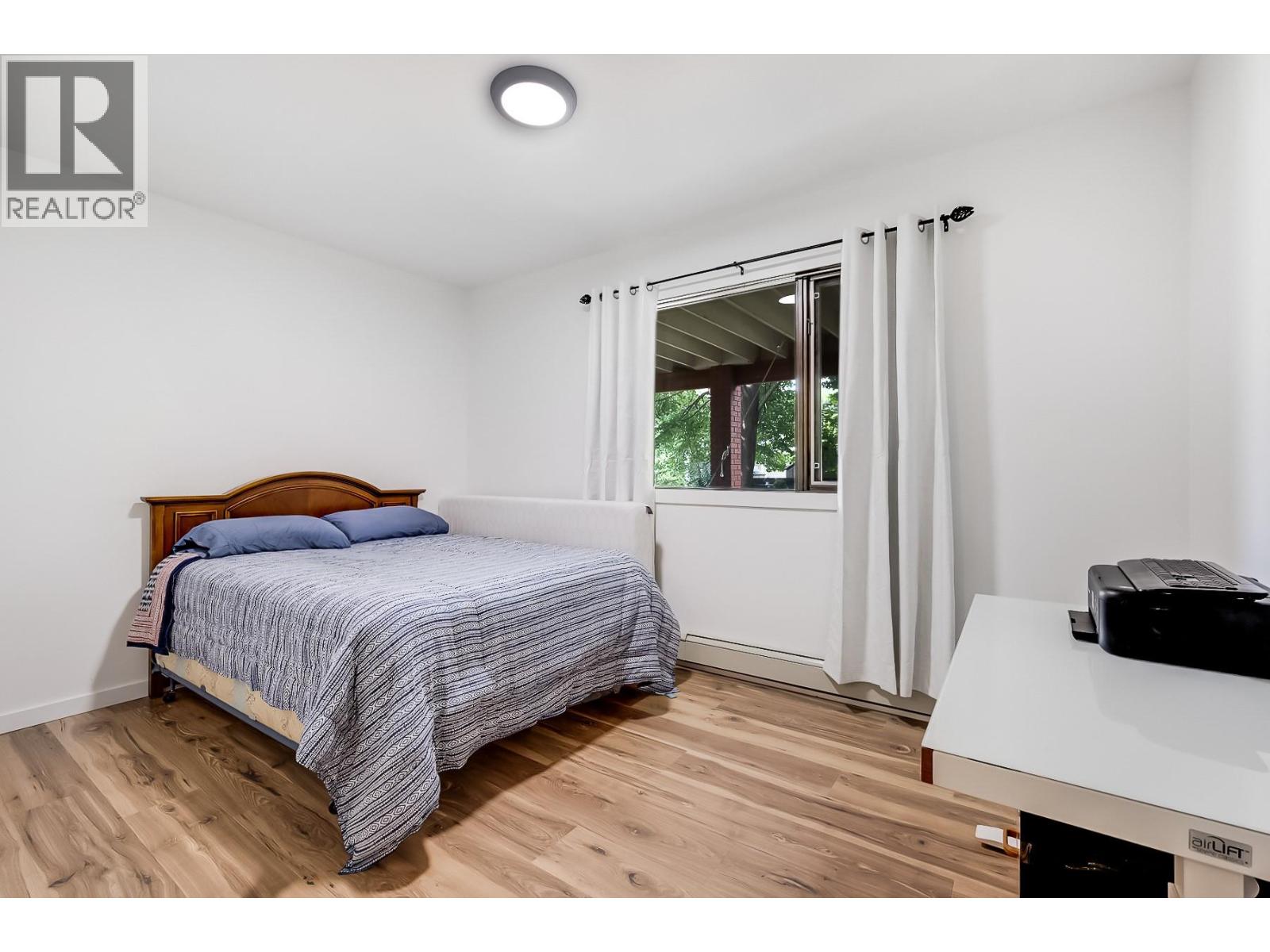  1590 Willow Crescent, Kelowna