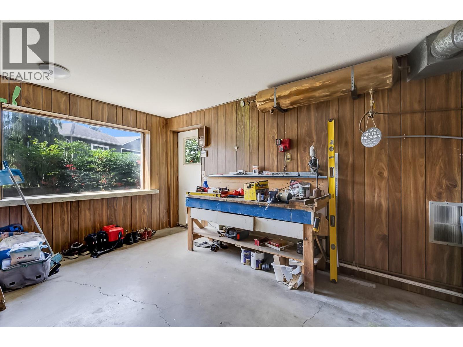  1590 Willow Crescent, Kelowna