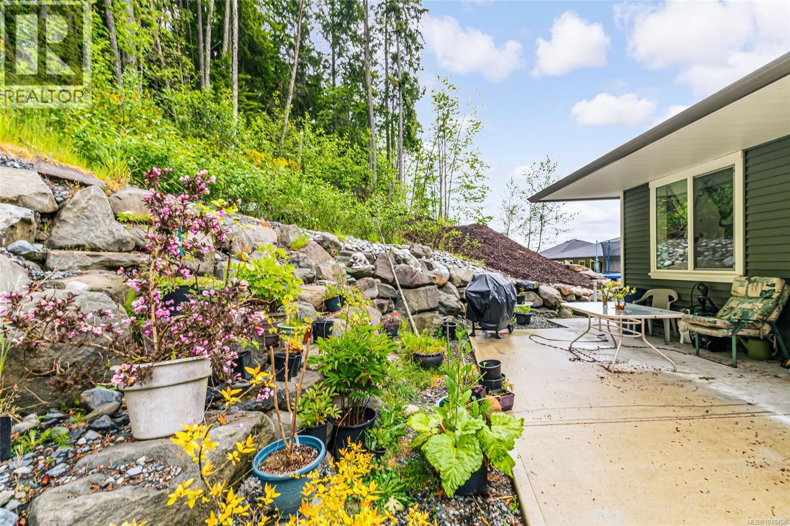 924 Craig Rd, Ladysmith