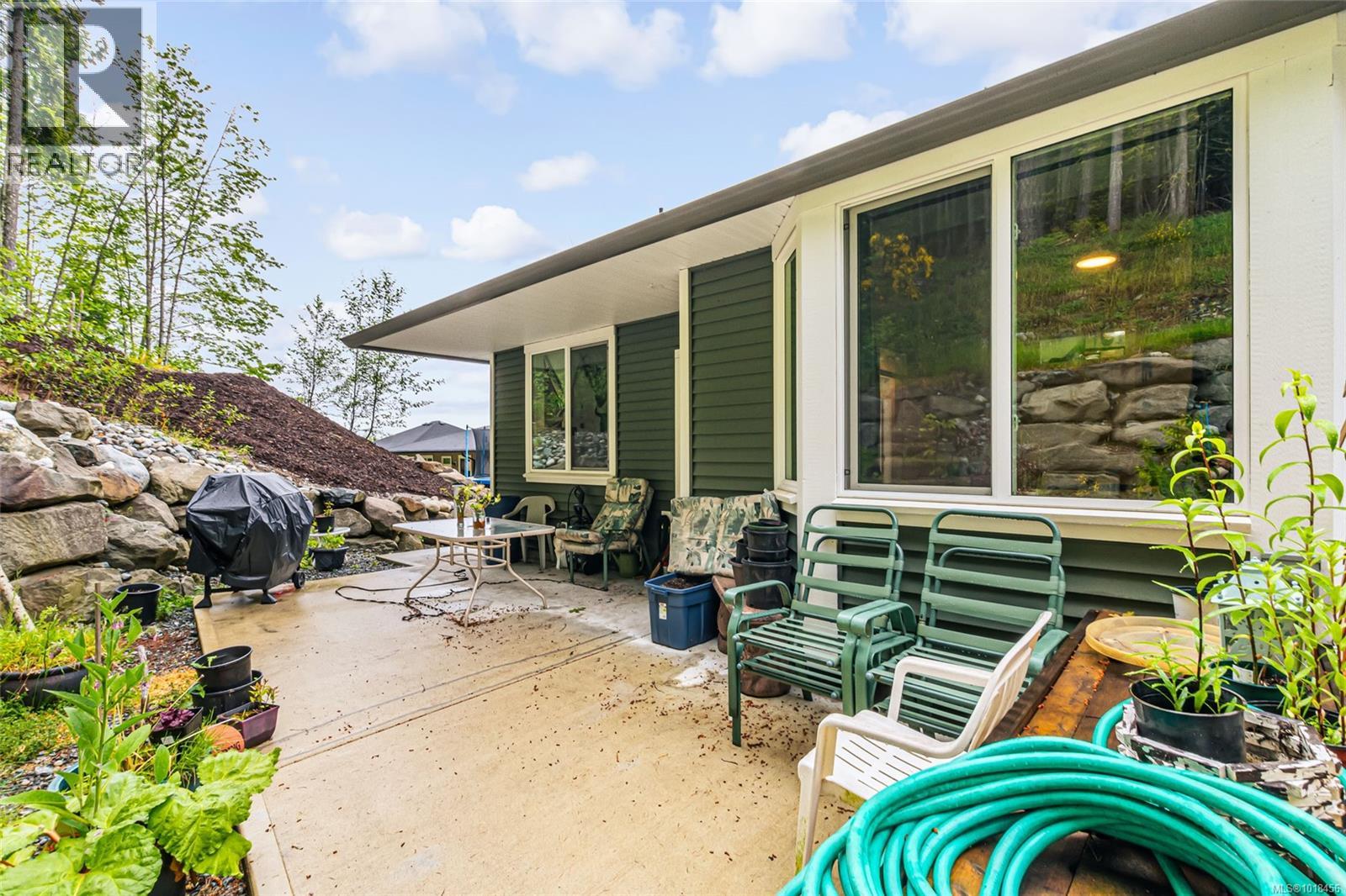 924 Craig Rd, Ladysmith