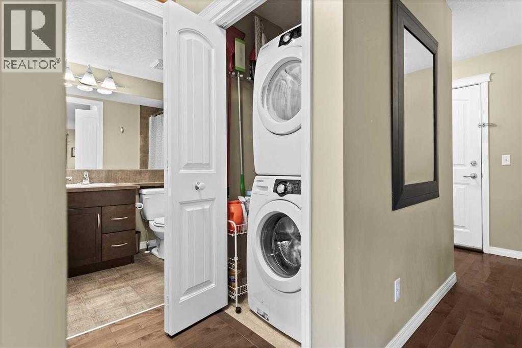 Single Family House for Sale in   Country Village Park NE Country Hills Village Calgary 