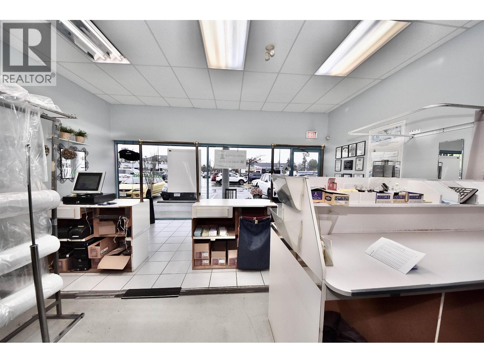 Business in Delta - Image 7