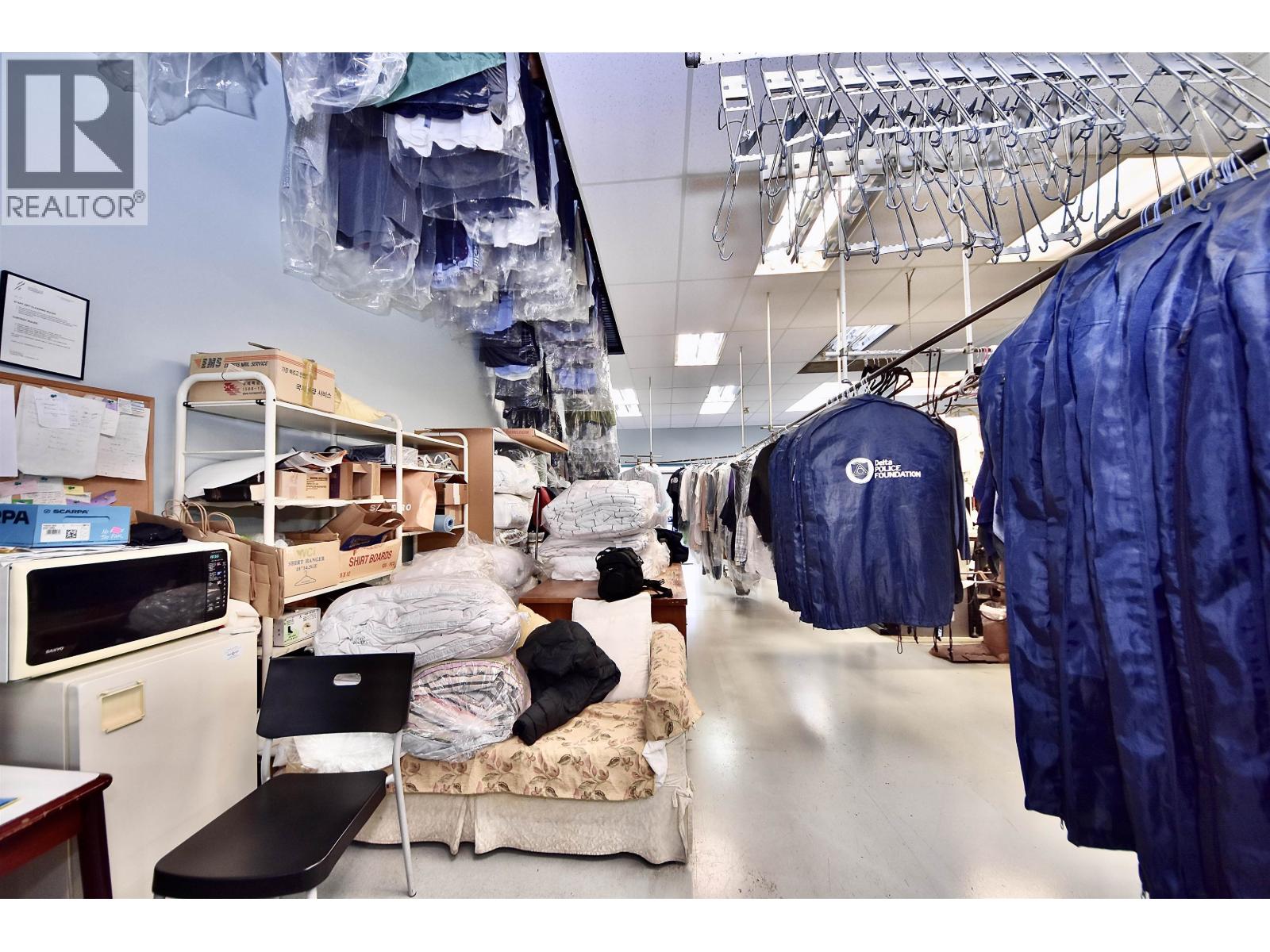 Business in Delta - Image 16