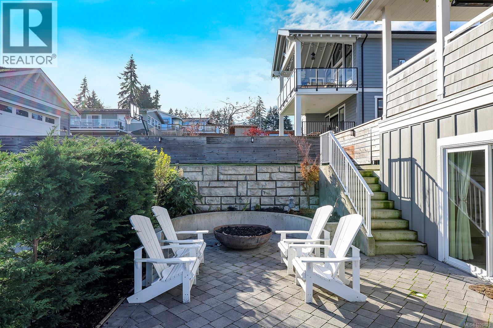 3839/3841 Ross Ave, Royston