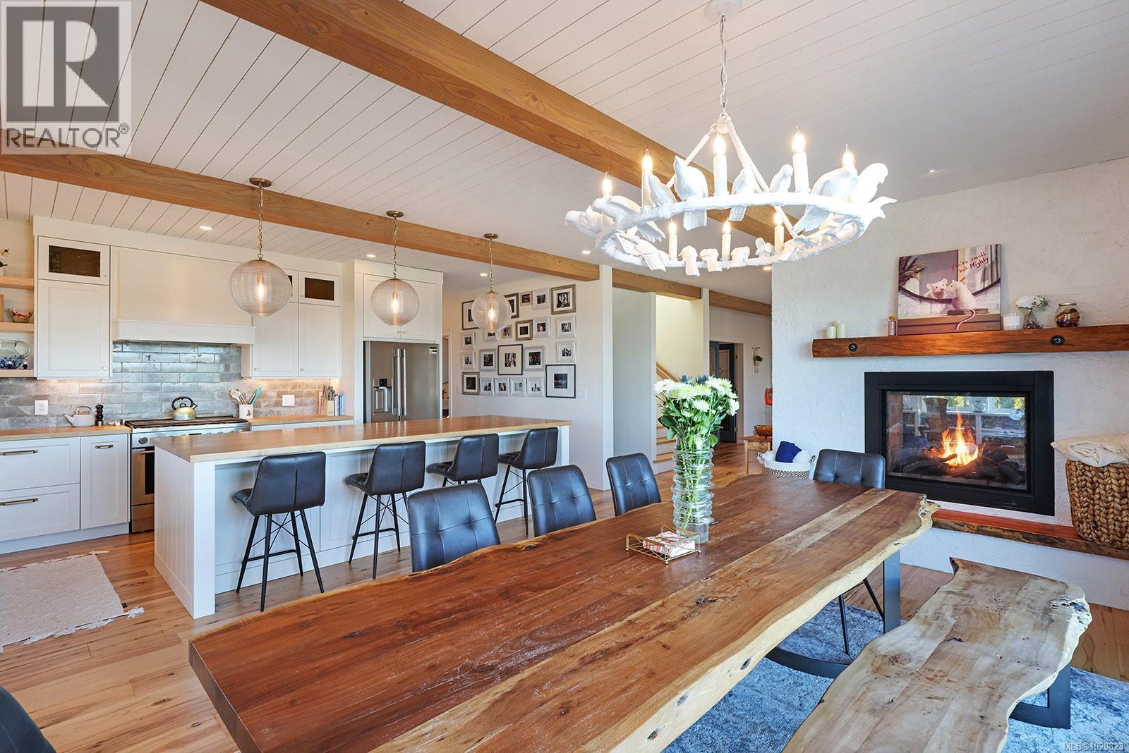 3839/3841 Ross Ave, Royston