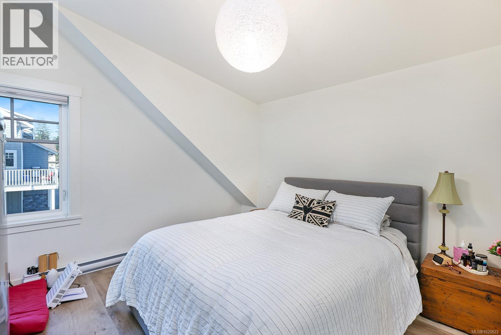 3839/3841 Ross Ave, Royston