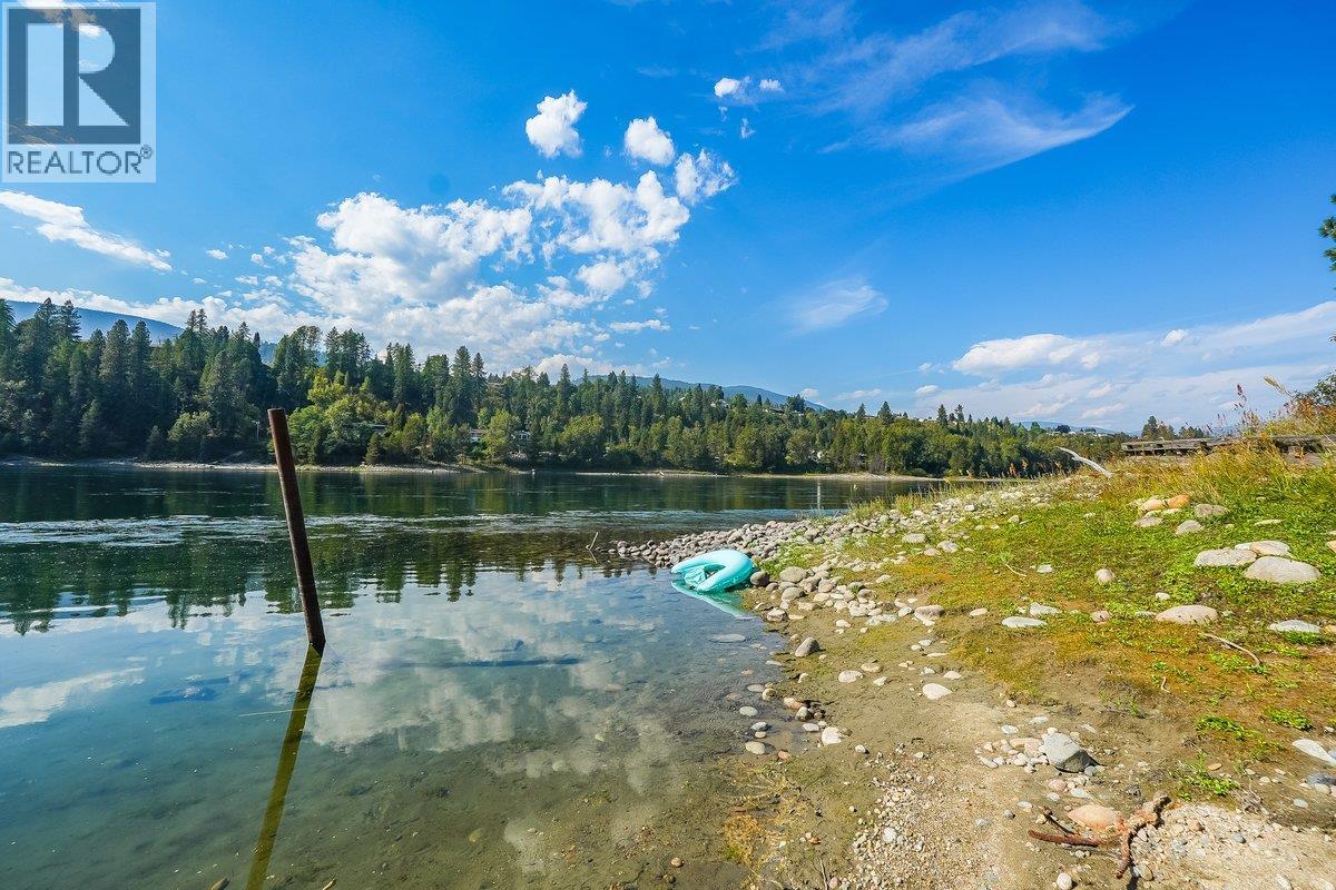 807 WATERLOO ROAD - 17