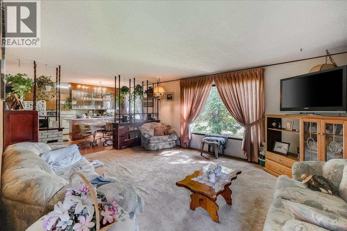 807 WATERLOO ROAD - 38