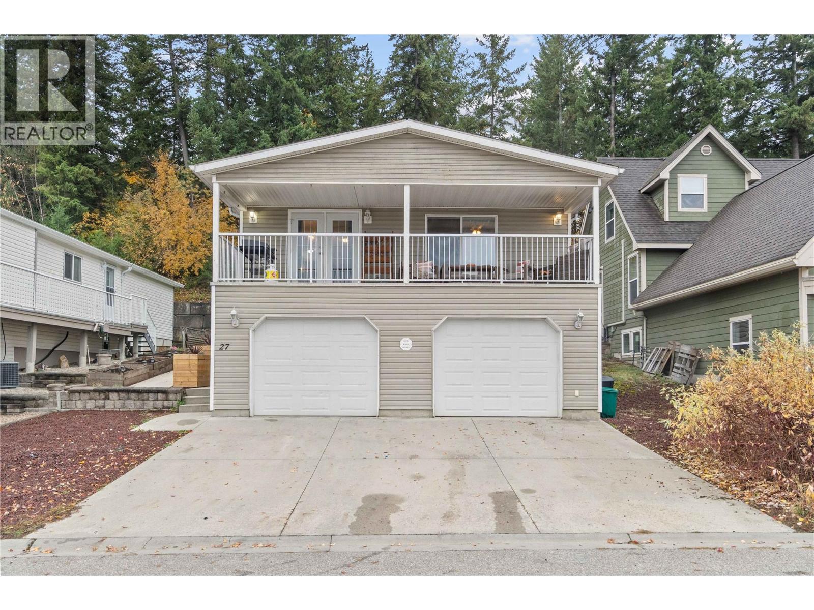 27 900 10 Avenue Southeast, Salmon Arm