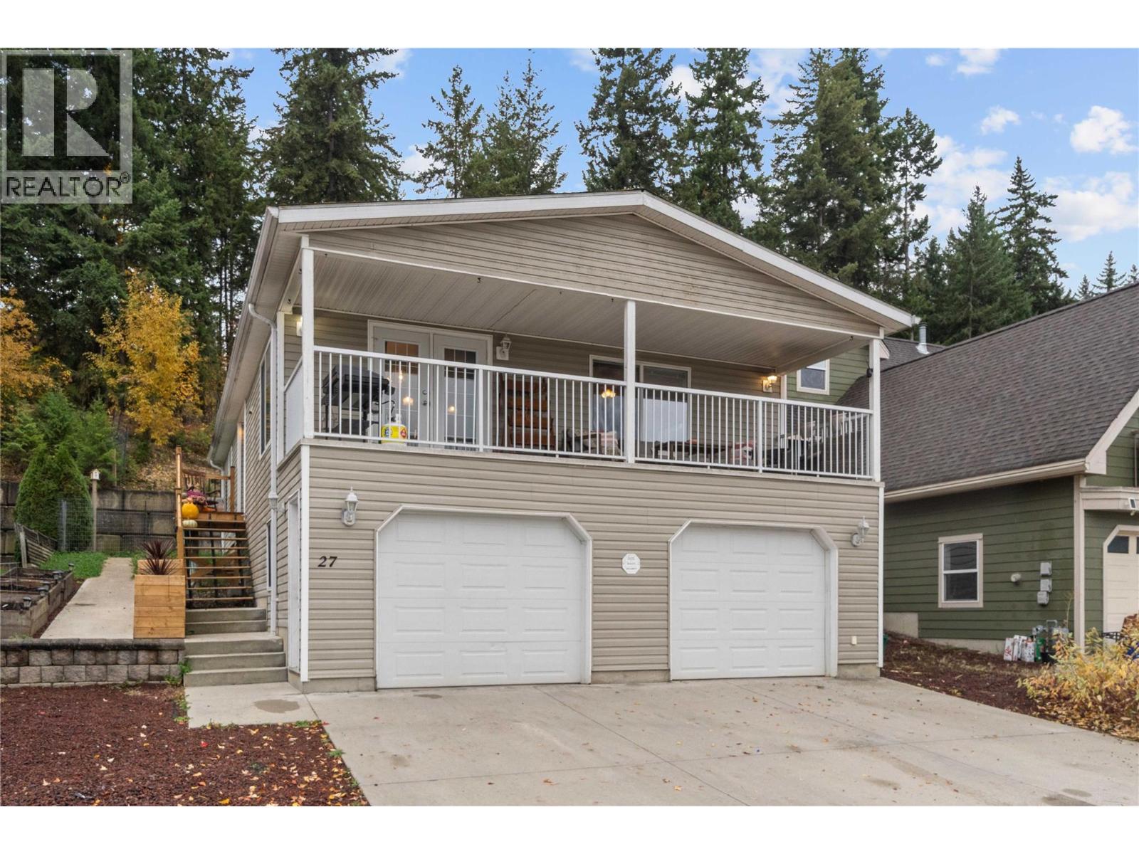 27 900 10 Avenue Southeast, Salmon Arm