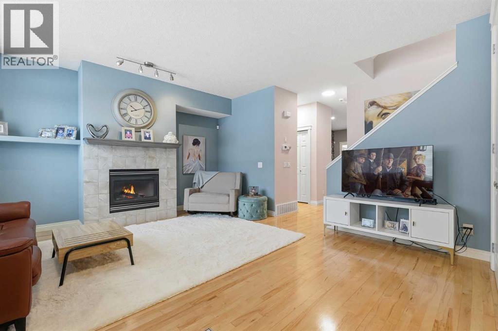 Single Family House for Sale in  Somme Boulevard SW Garrison Woods Calgary 