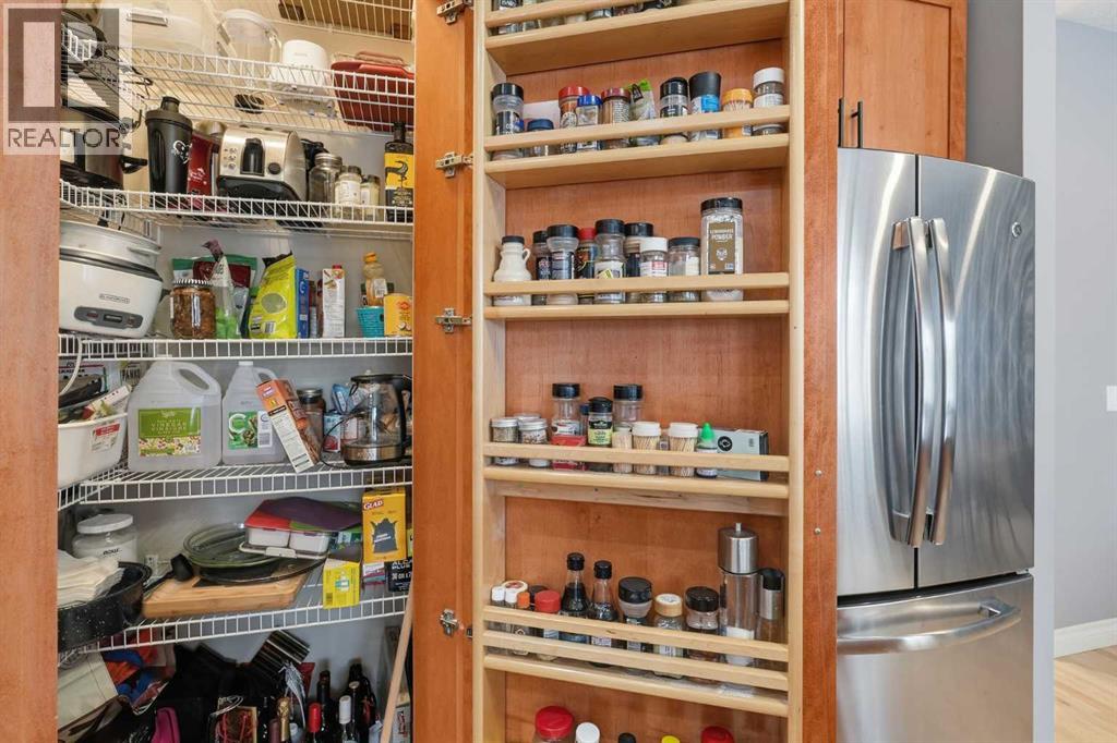 Single Family House for Sale in  Somme Boulevard SW Garrison Woods Calgary 