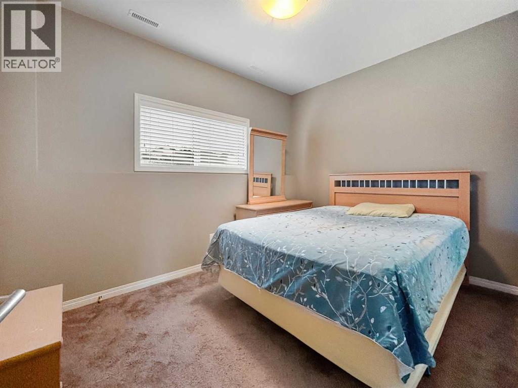 34 Hutton Place, Penhold