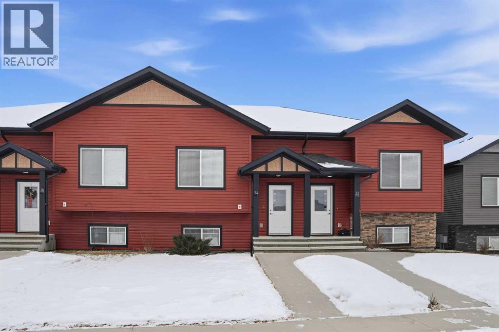 34 Hutton Place, Penhold