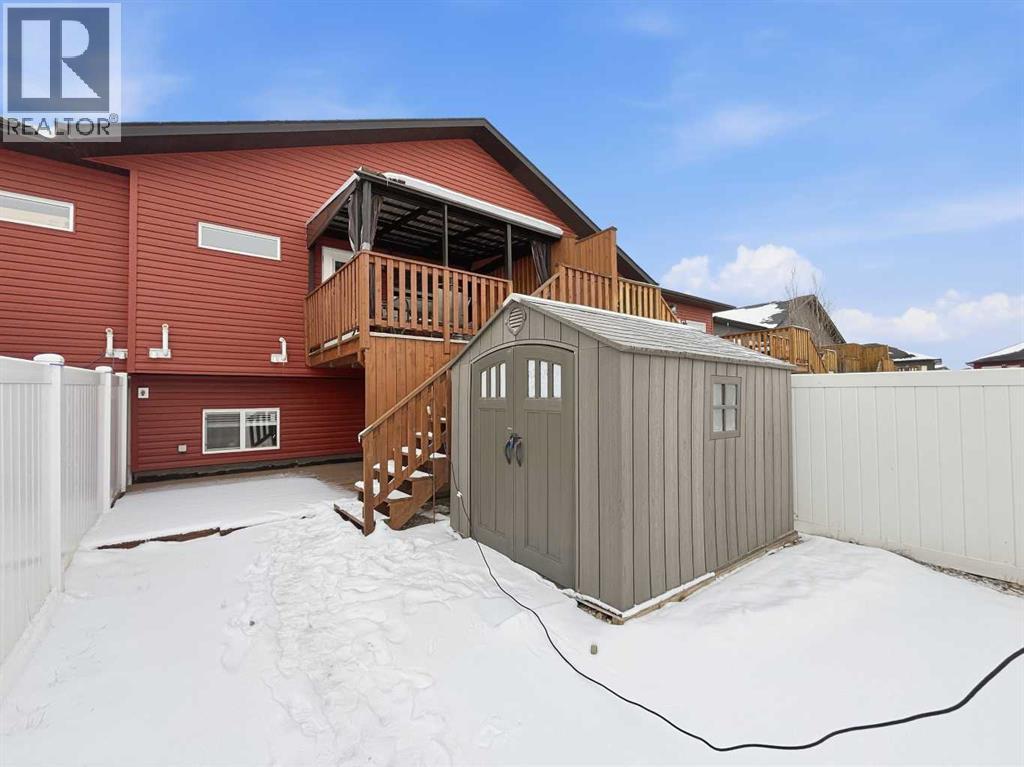 34 Hutton Place, Penhold