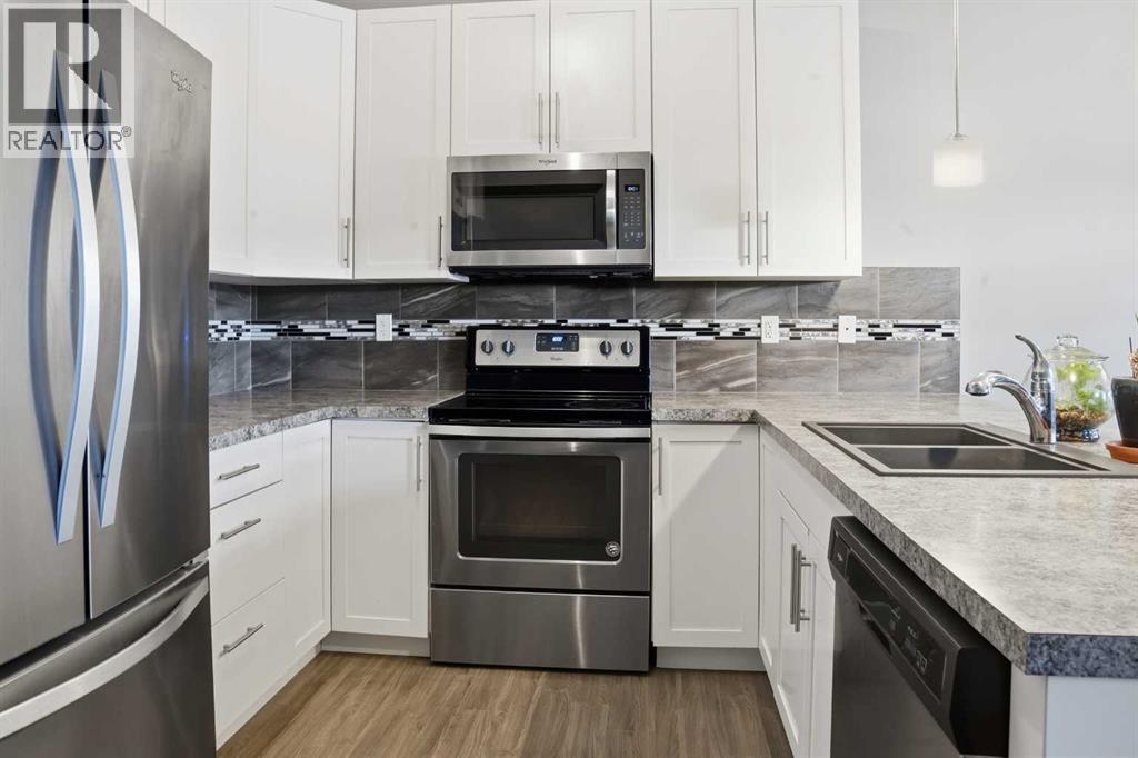 34 Hutton Place, Penhold