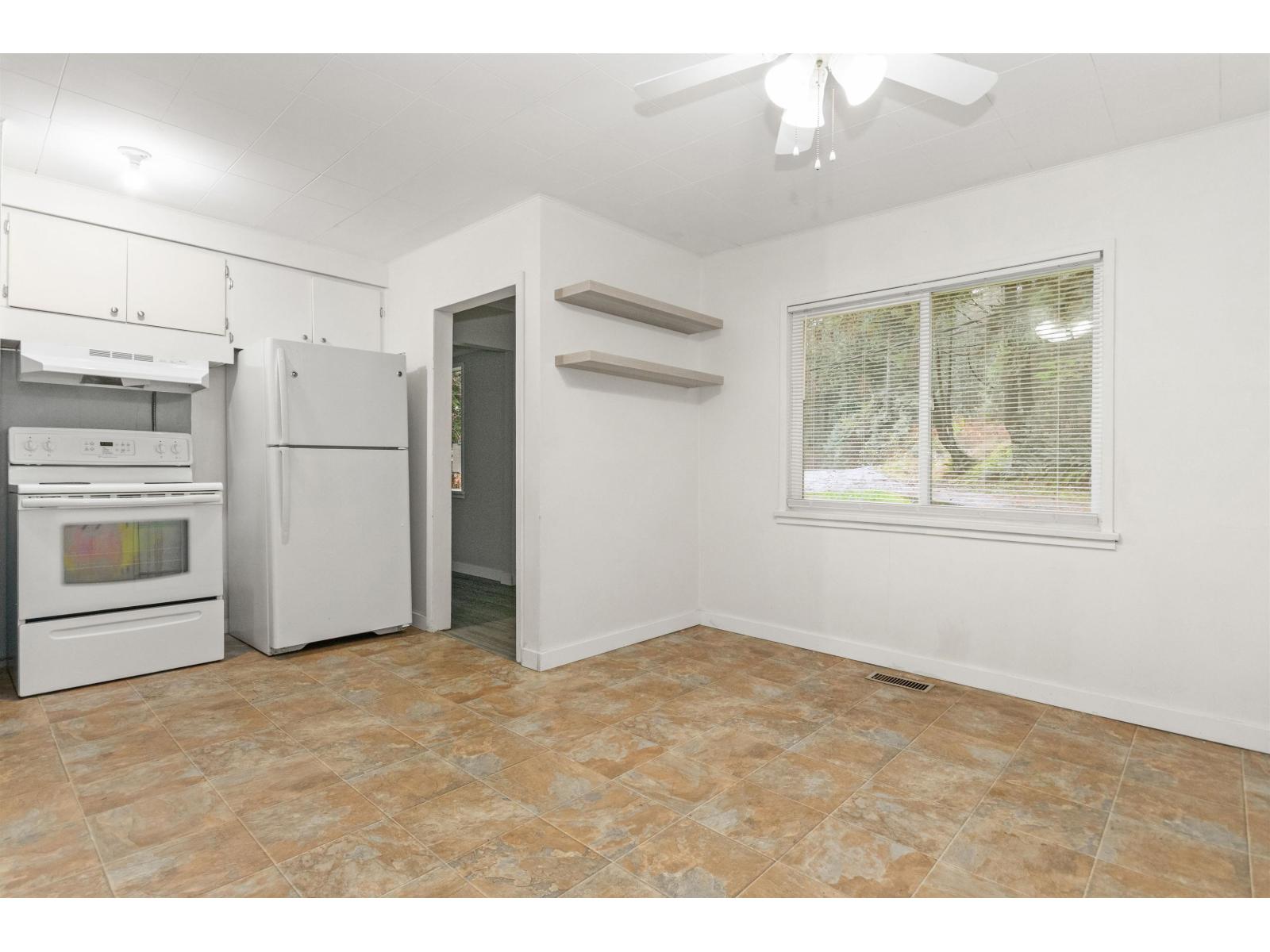 29433 DEWDNEY TRUNK ROAD, Mission