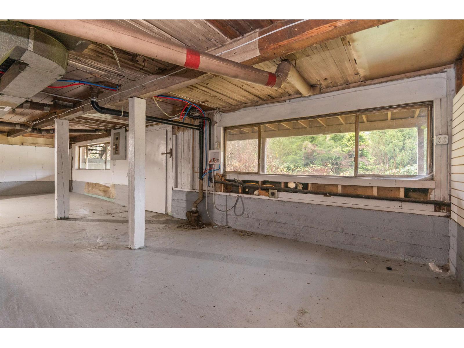 29433 DEWDNEY TRUNK ROAD, Mission