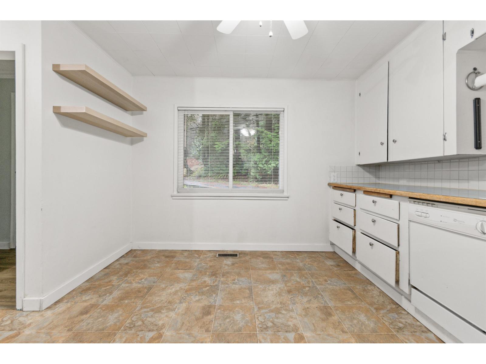 29433 DEWDNEY TRUNK ROAD, Mission