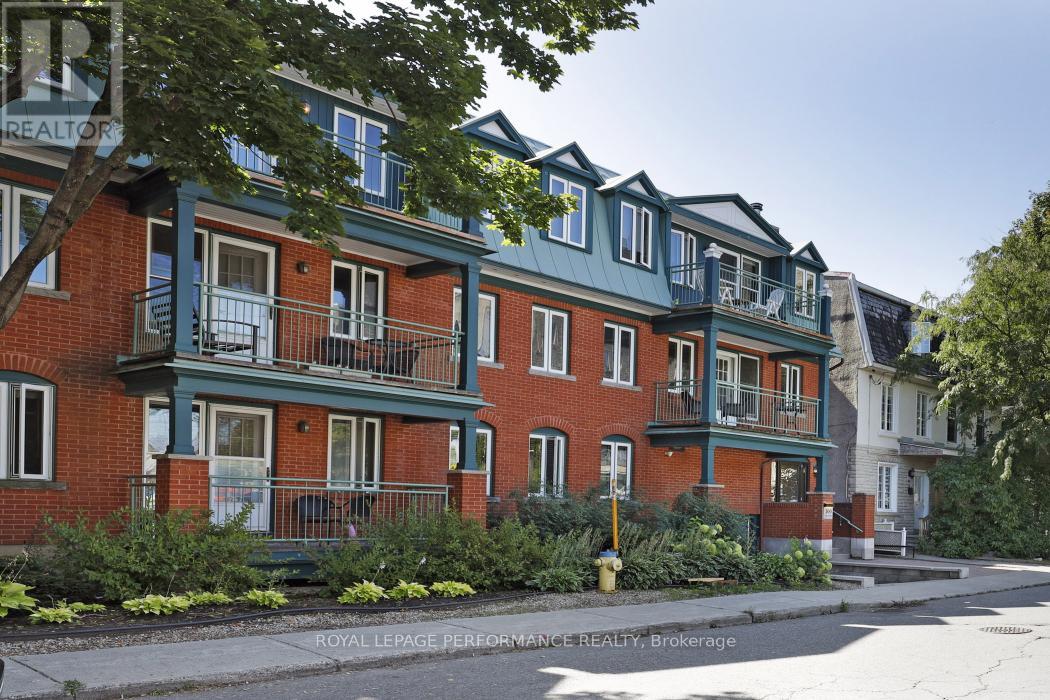 Welcome to #304-100 Bruyere St