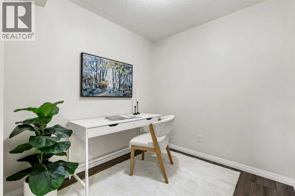 Single Family House for Sale in   Eversyde Avenue SW Evergreen Calgary 