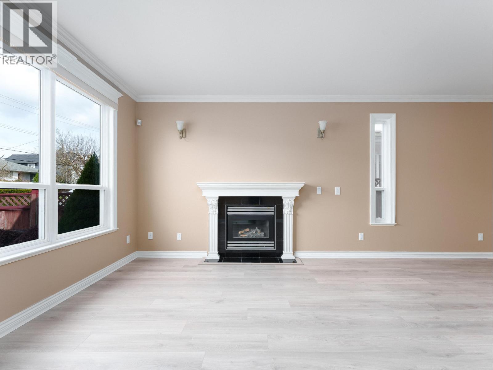 7474 ELWELL STREET, Burnaby