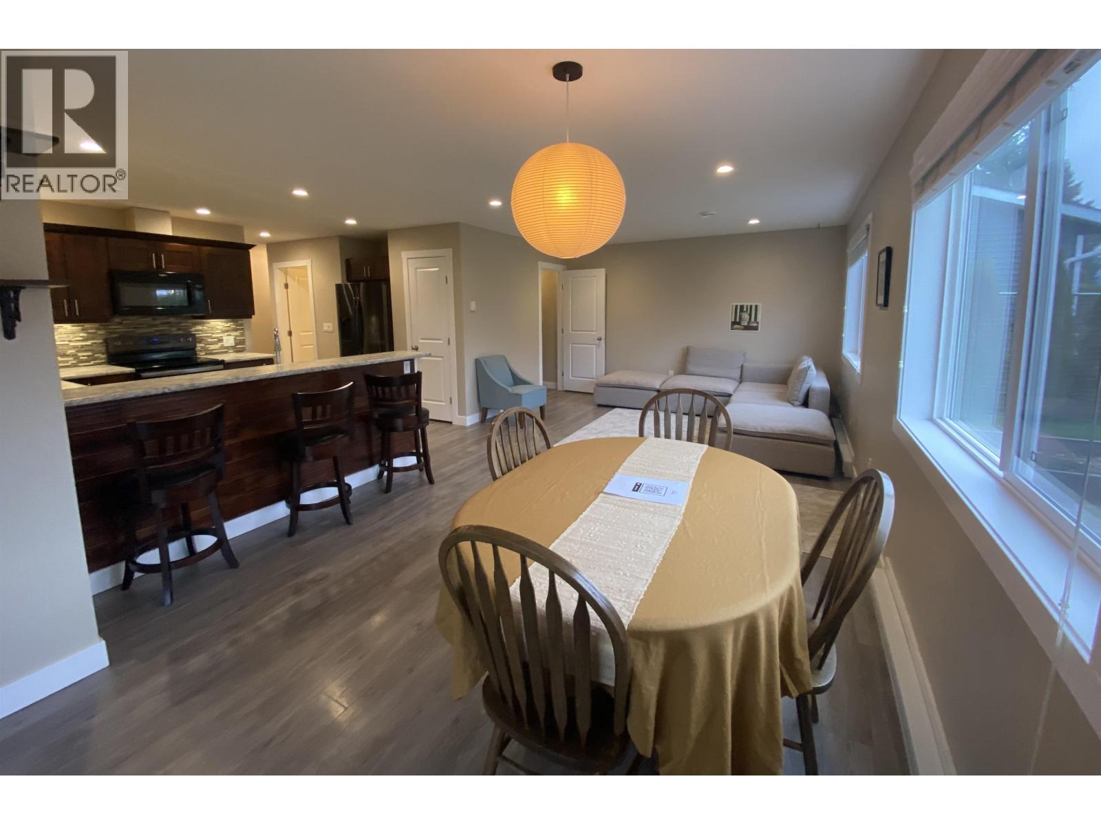 5237 SMITH AVENUE, Terrace