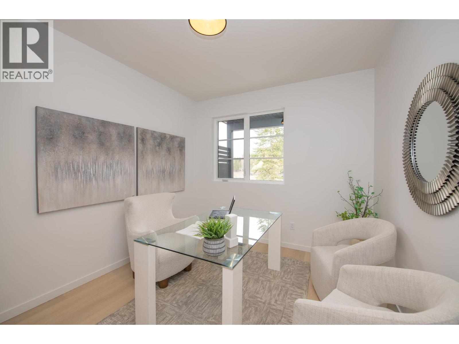 #5 9188 Tronson Road - 25