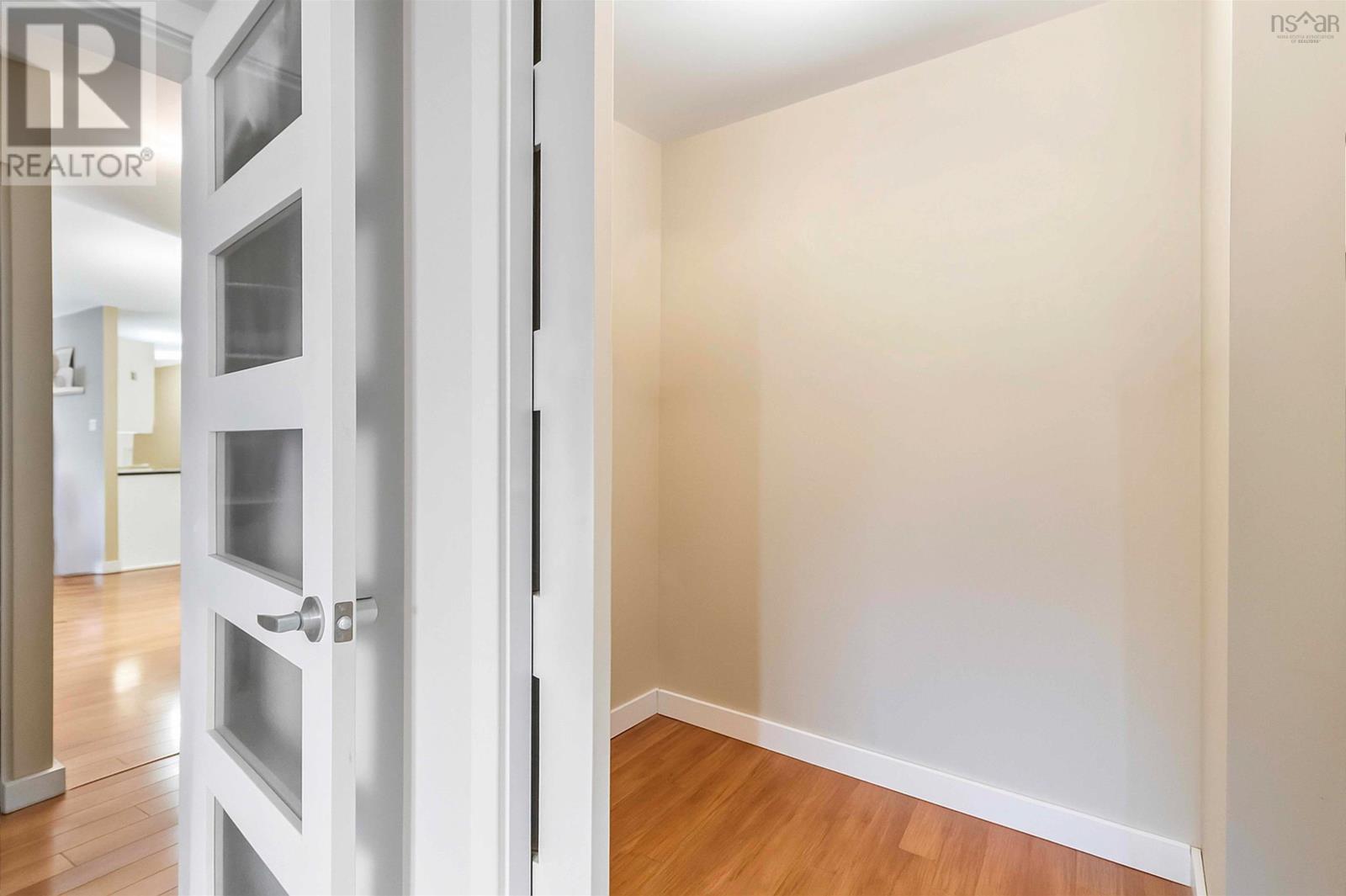 Property 24 of 46 of C308 5561 Heatherwood Court