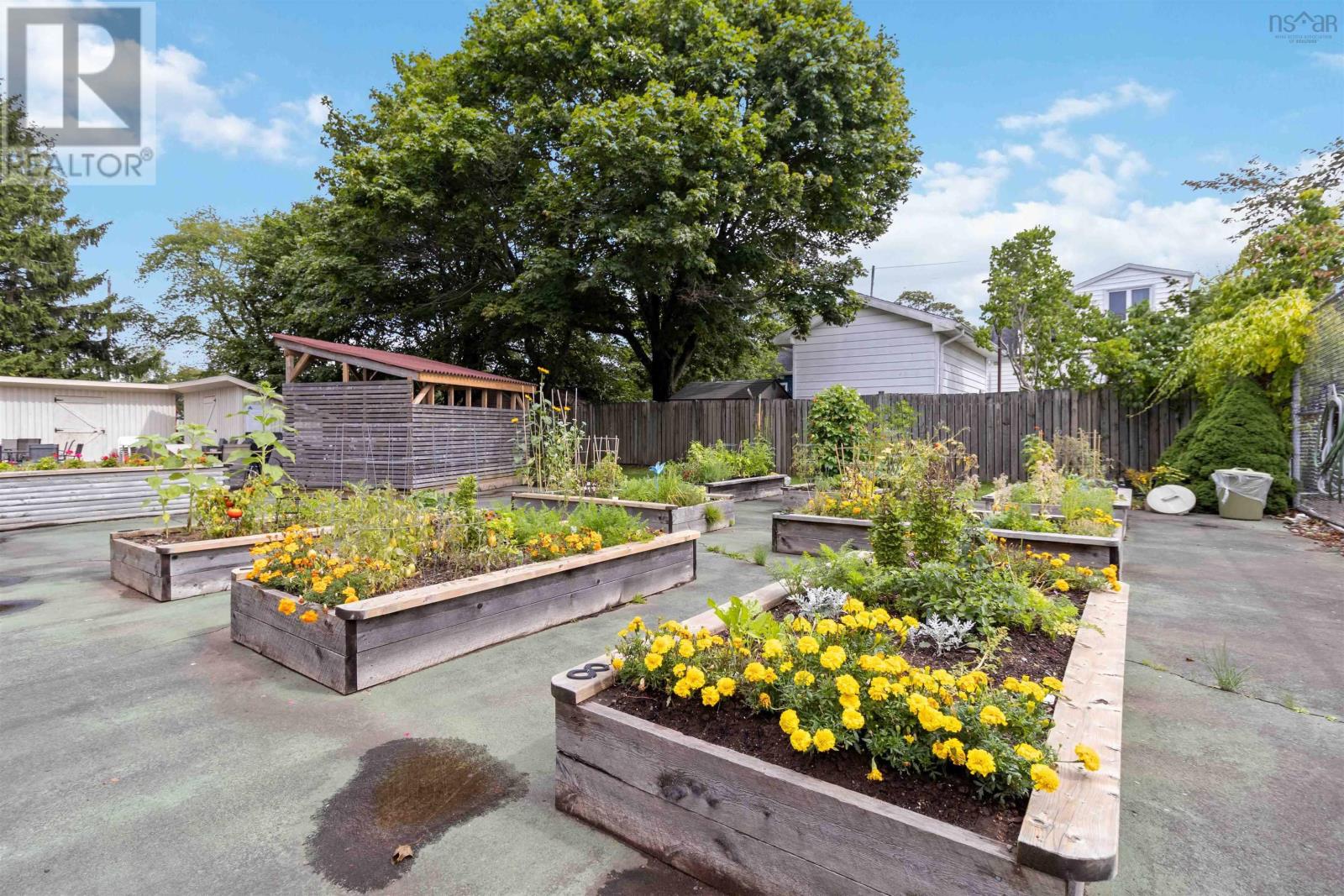 Property 36 of 46 of C308 5561 Heatherwood Court