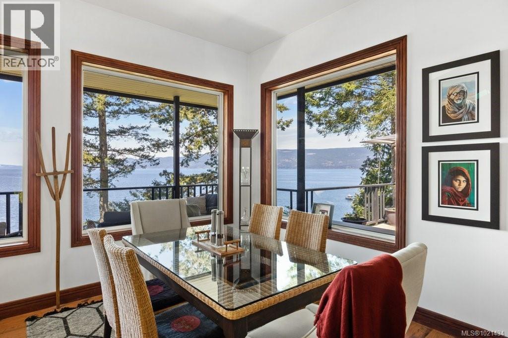 777 Mine Rd, Lasqueti Island