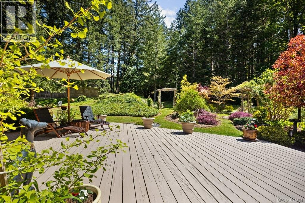 777 Mine Rd, Lasqueti Island