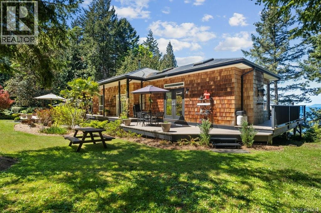 777 Mine Rd, Lasqueti Island