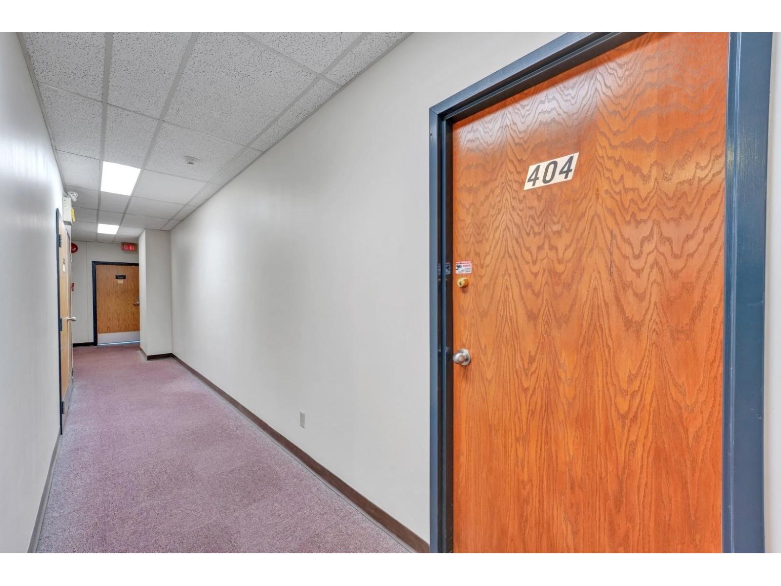Office in Delta - Image 29