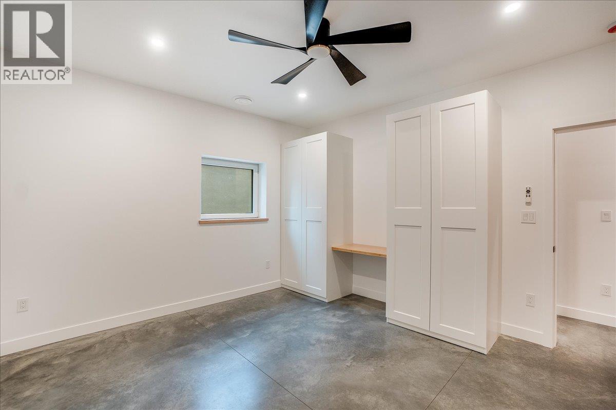 C-620 Richards Street, Nelson