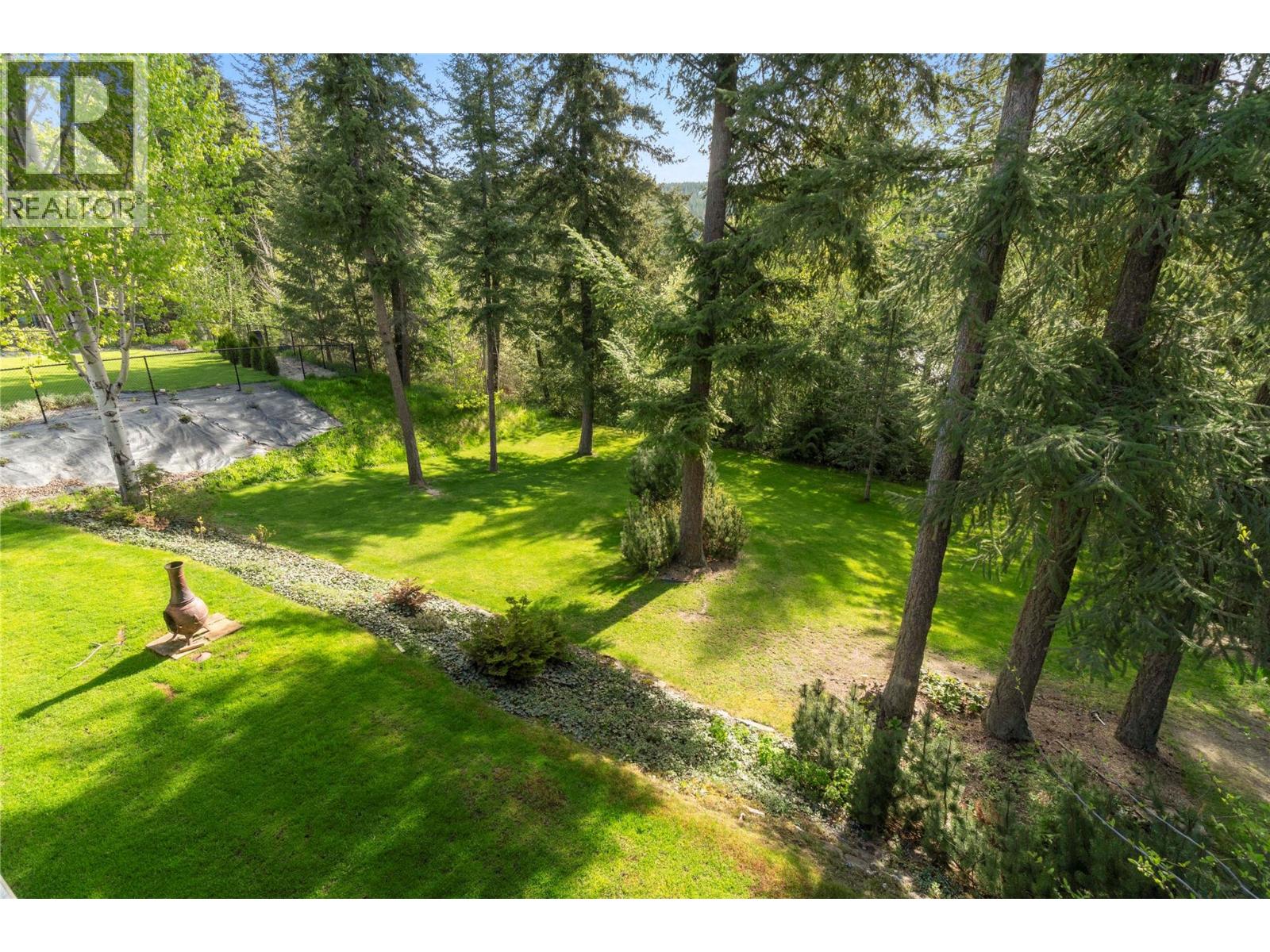 2743 Golf Course Drive, Blind Bay