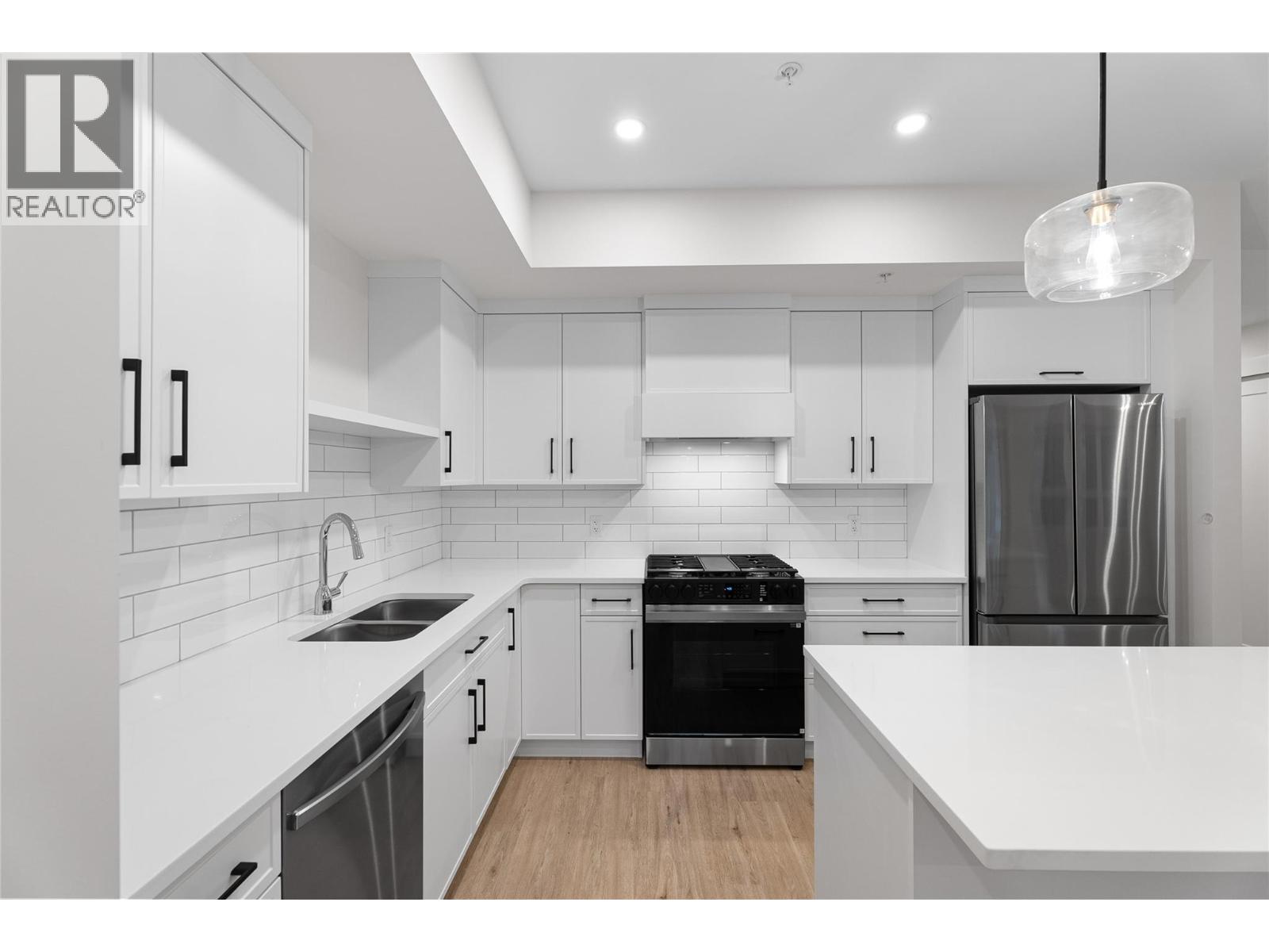 1844 Qu'Appelle Boulevard Unit# 308, Kamloops