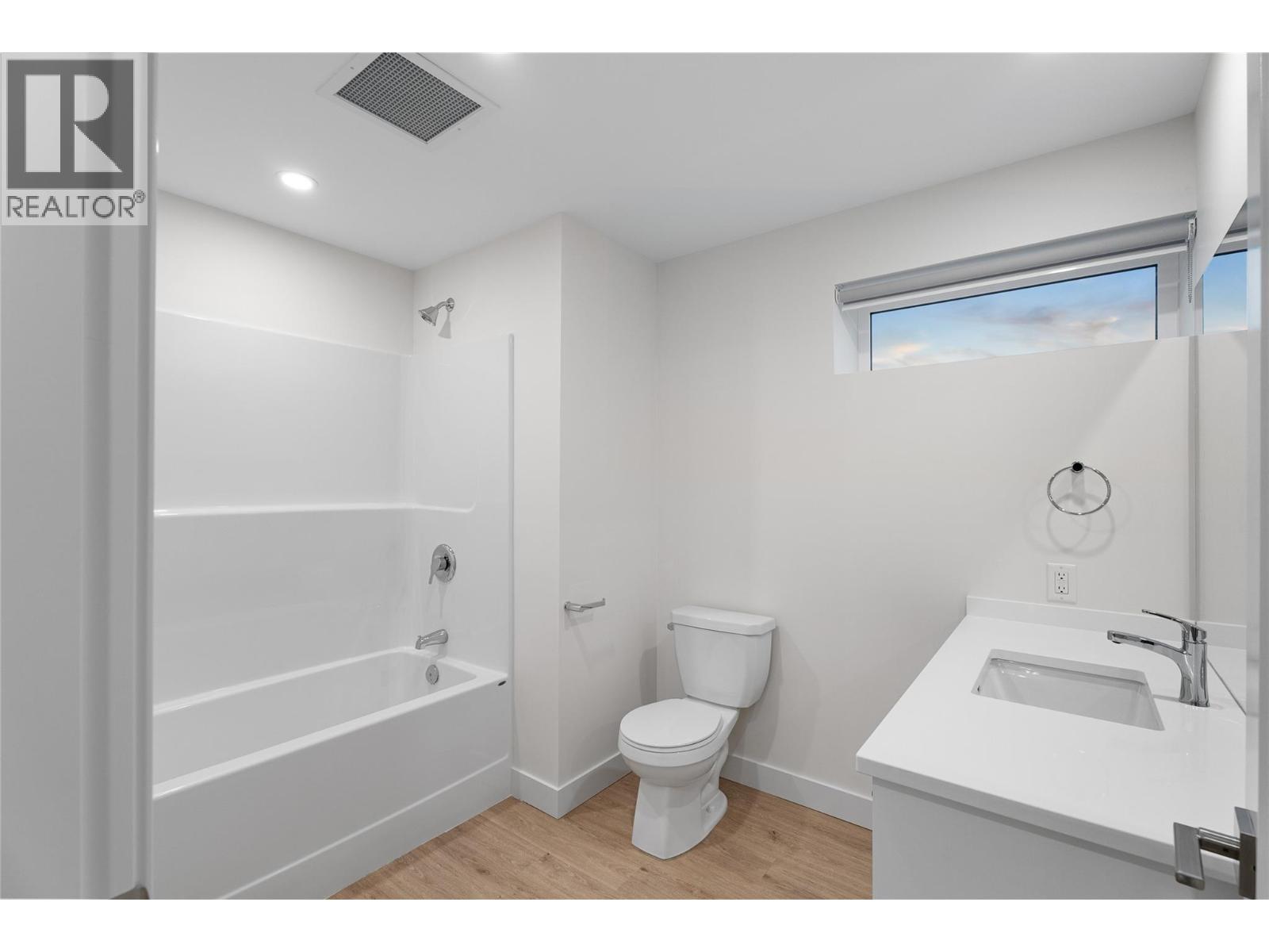 1844 Qu'Appelle Boulevard Unit# 308, Kamloops