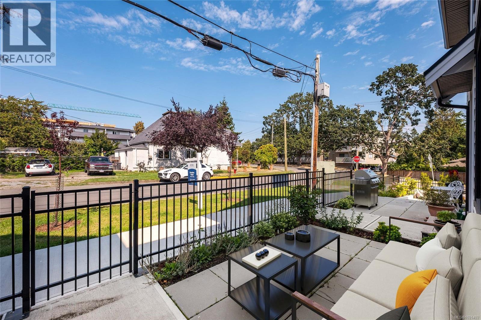 6 820 Dunsmuir Rd, Esquimalt