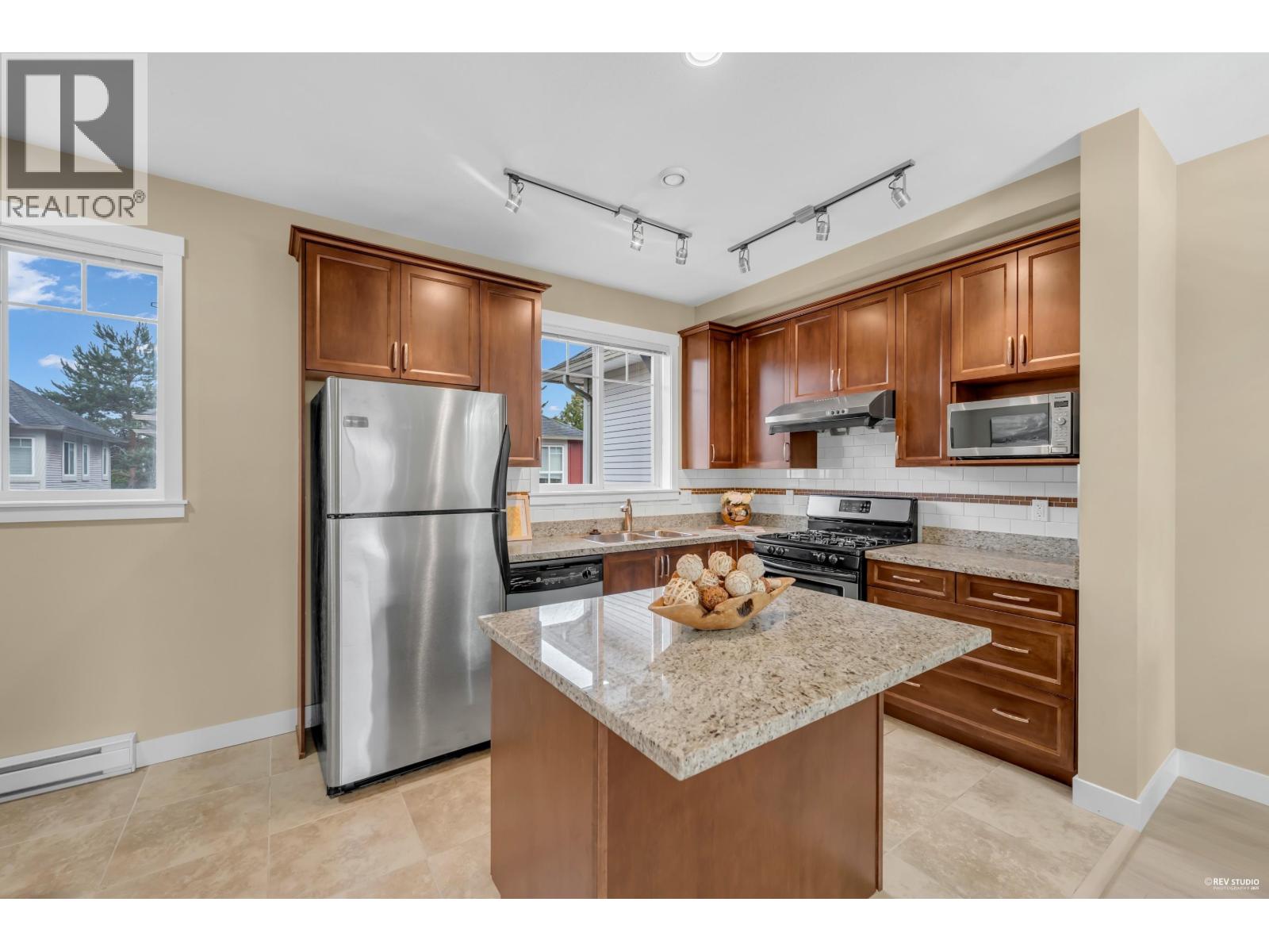 #16-11393 STEVESTON Highway, Richmond