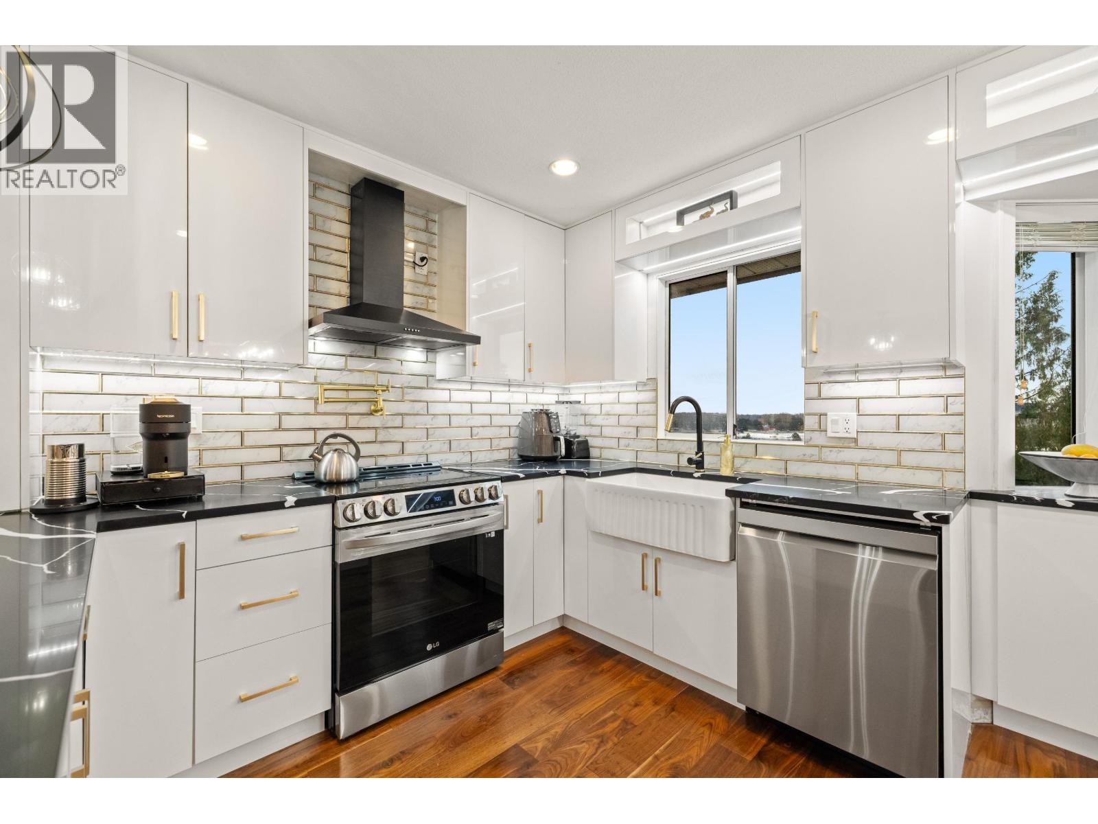 187 WARRICK STREET, Coquitlam